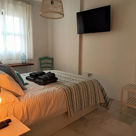 Casa Lola Conil, Azotea Al Mar Y Parking Solo Familias O Parejas Villa Conil De La Frontera Eksteriør billede